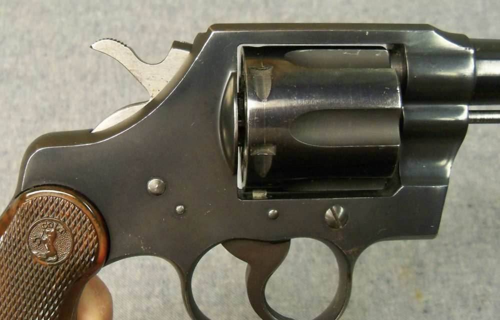 COLT OFFICIAL POLICE .38 SPECIAL 6" HEAVY BARREL EXC CONDITION IN AND OUT.-img-1