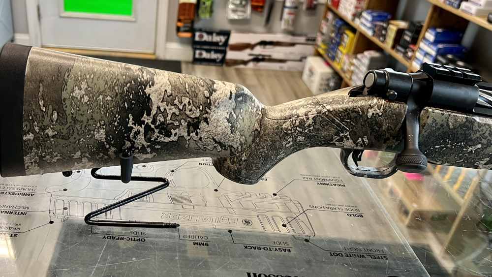 Mossberg Patriot 308 Win Bolt Action Rifle TrueTimber Strata Camo 22 inch-img-5