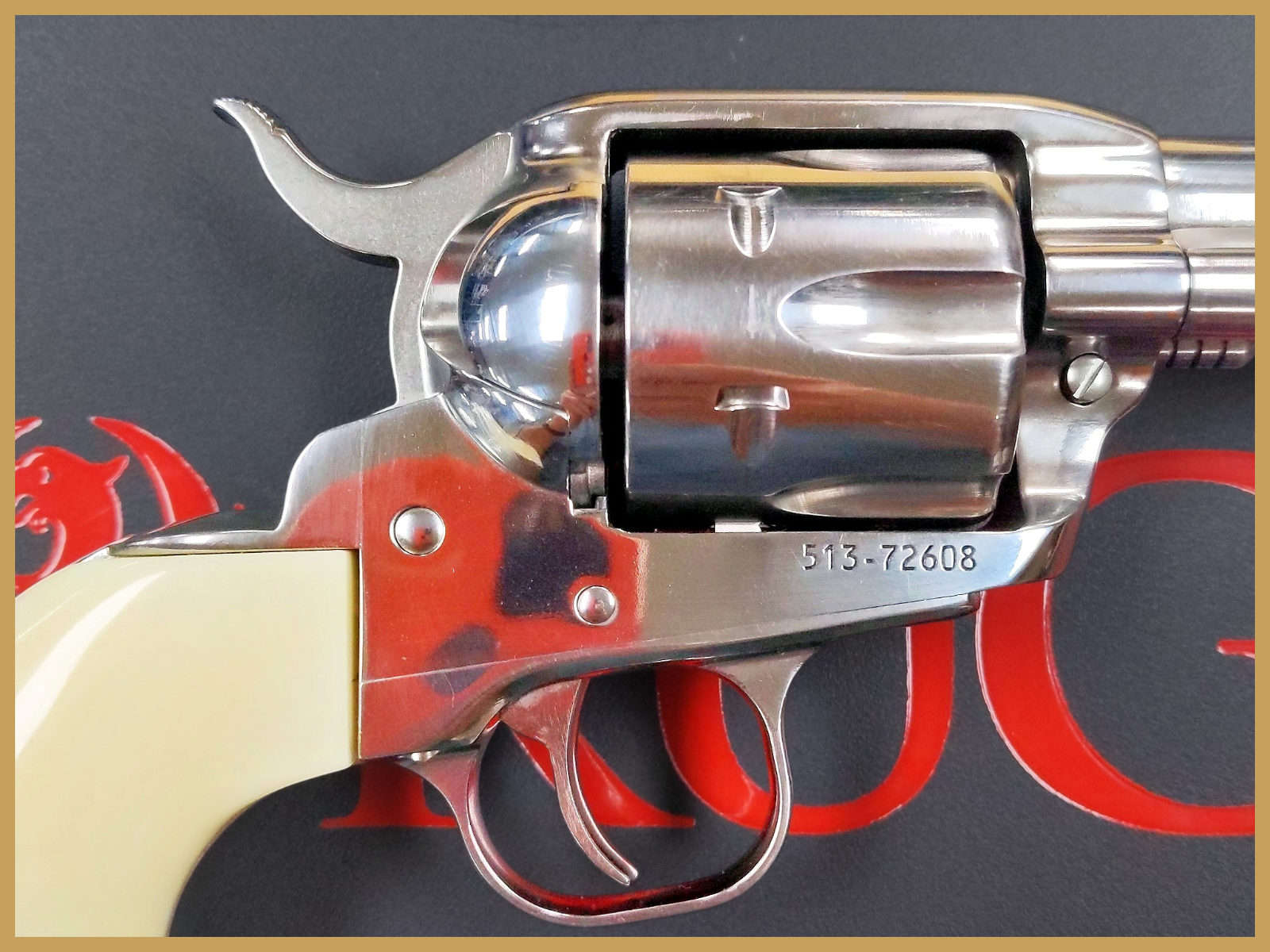 Ruger New Vaquero 357 Magnum High-Gloss Stainless-img-3