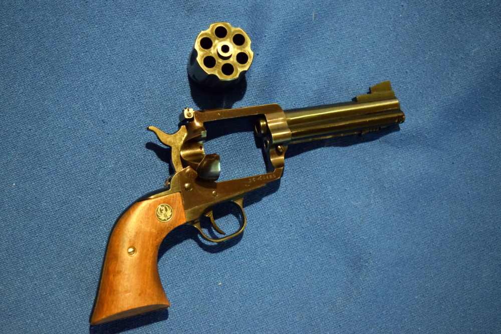 1981 Ruger New Model Blackhawk Revolver .357 Magnum-img-5