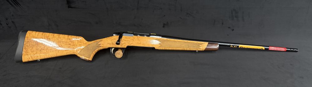 New! Browning X-Bolt 2 Maple Medallion Bird's Eye 6.5CM 22" 036129282-img-0