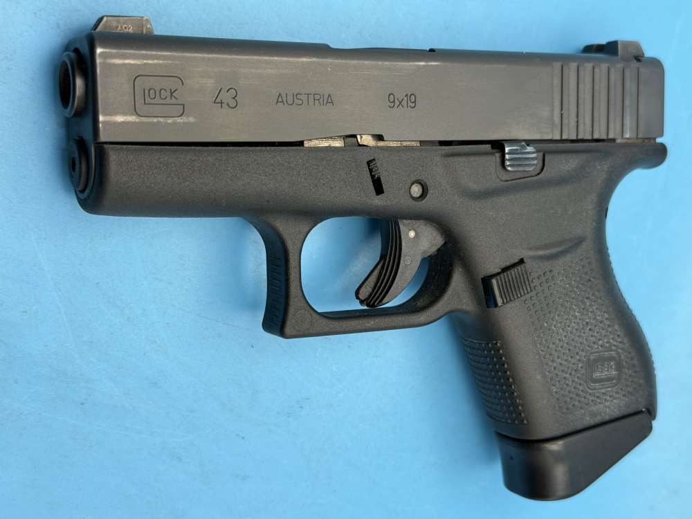 Glock 43 9mm Slimline Subcompact G43 Police Trade In GNS-img-5
