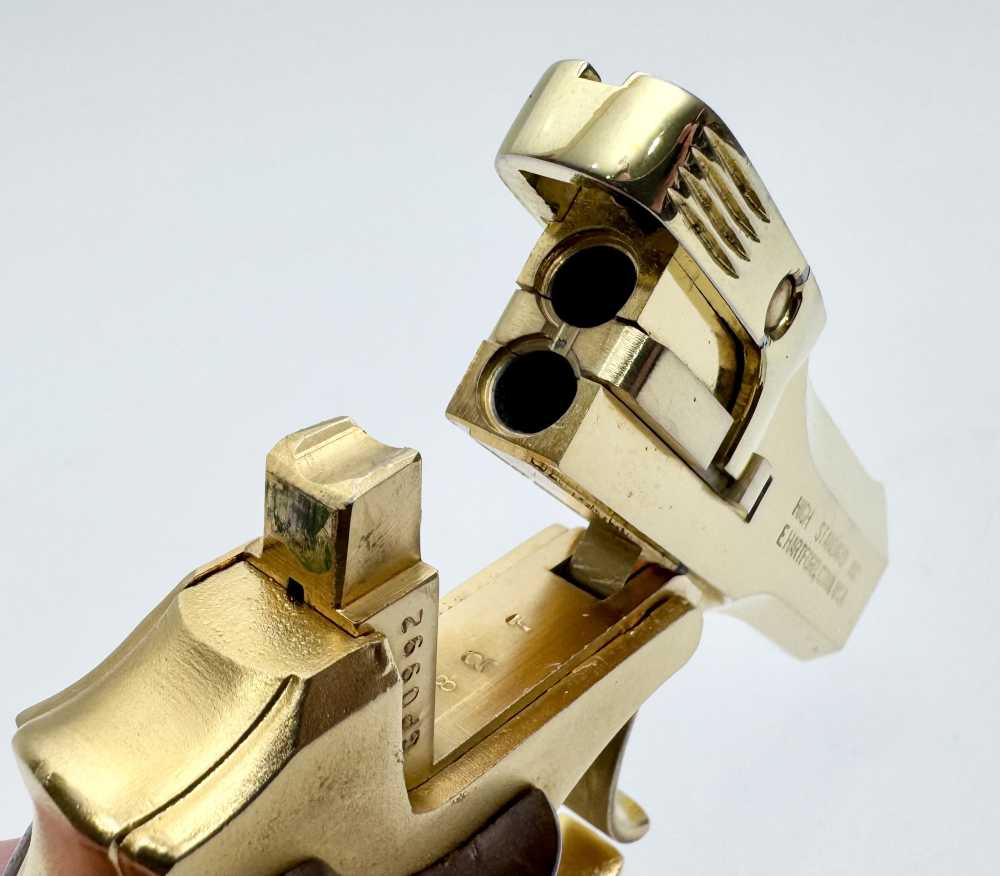 High Standard Gold Edition Derringer .22Mag w/ Factory Case -img-10