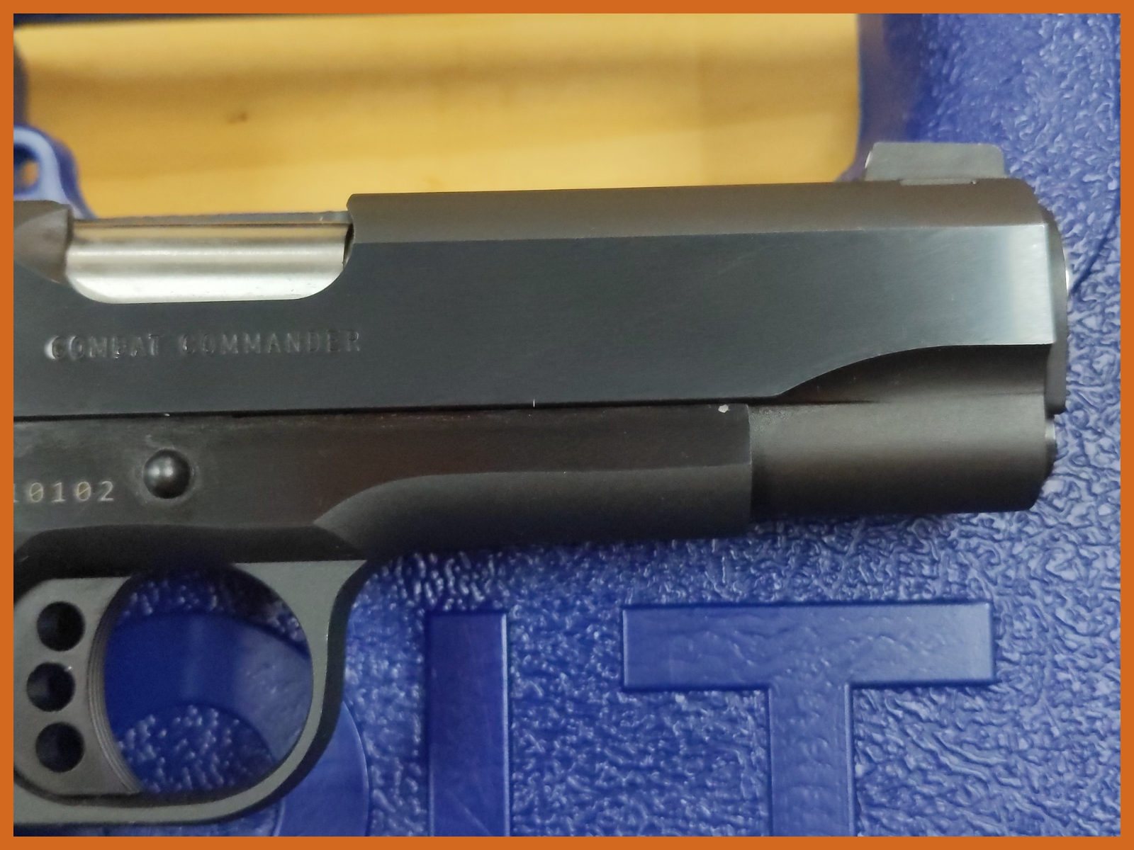 Colt Combat Commander 45 Automatic O4940XE-img-8
