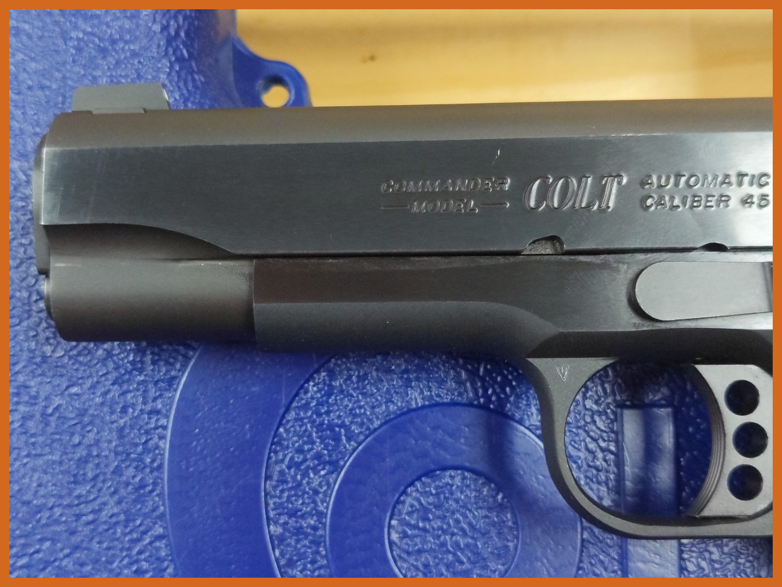 Colt Combat Commander 45 Automatic O4940XE-img-11