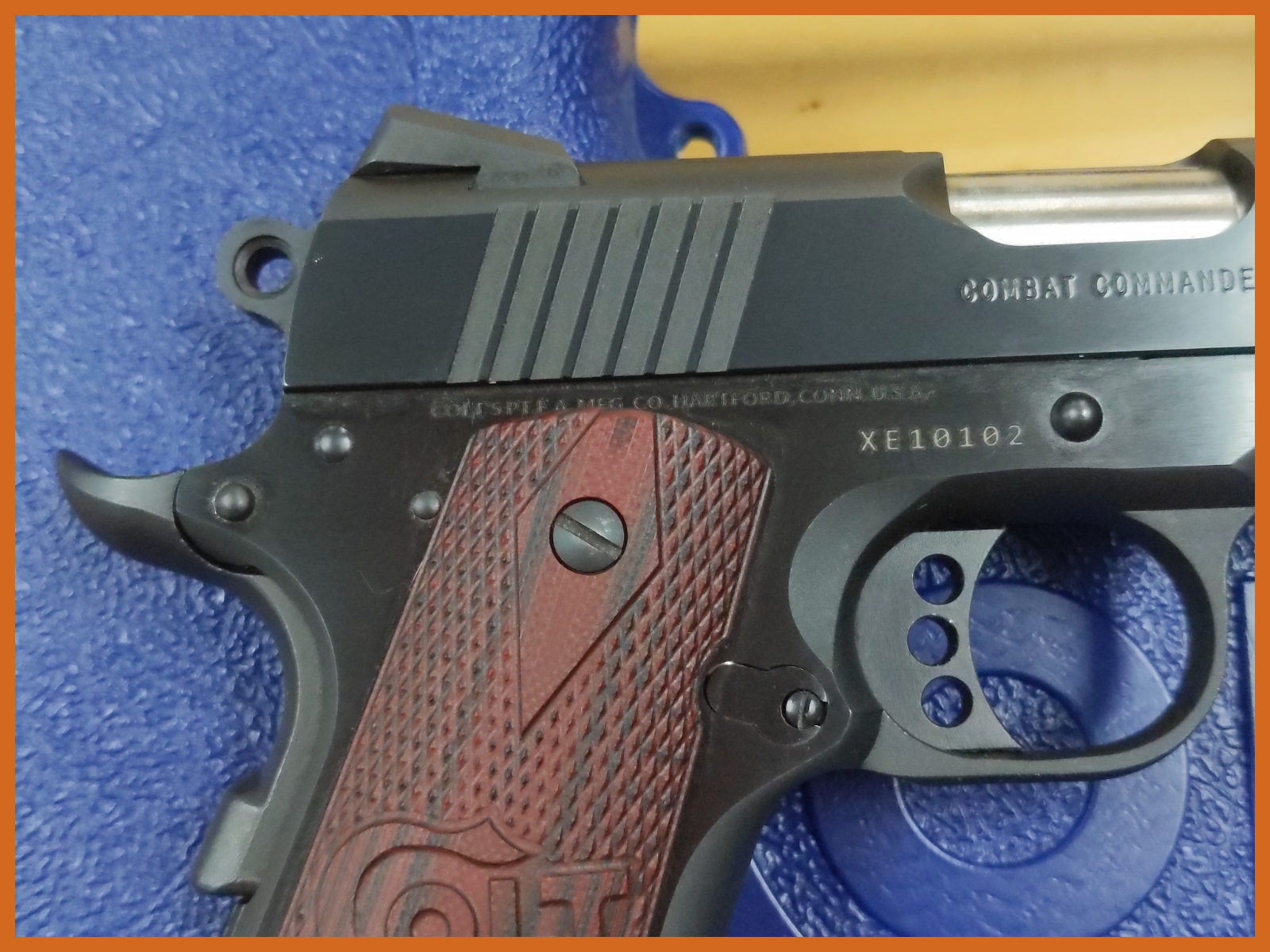 Colt Combat Commander 45 Automatic O4940XE-img-3