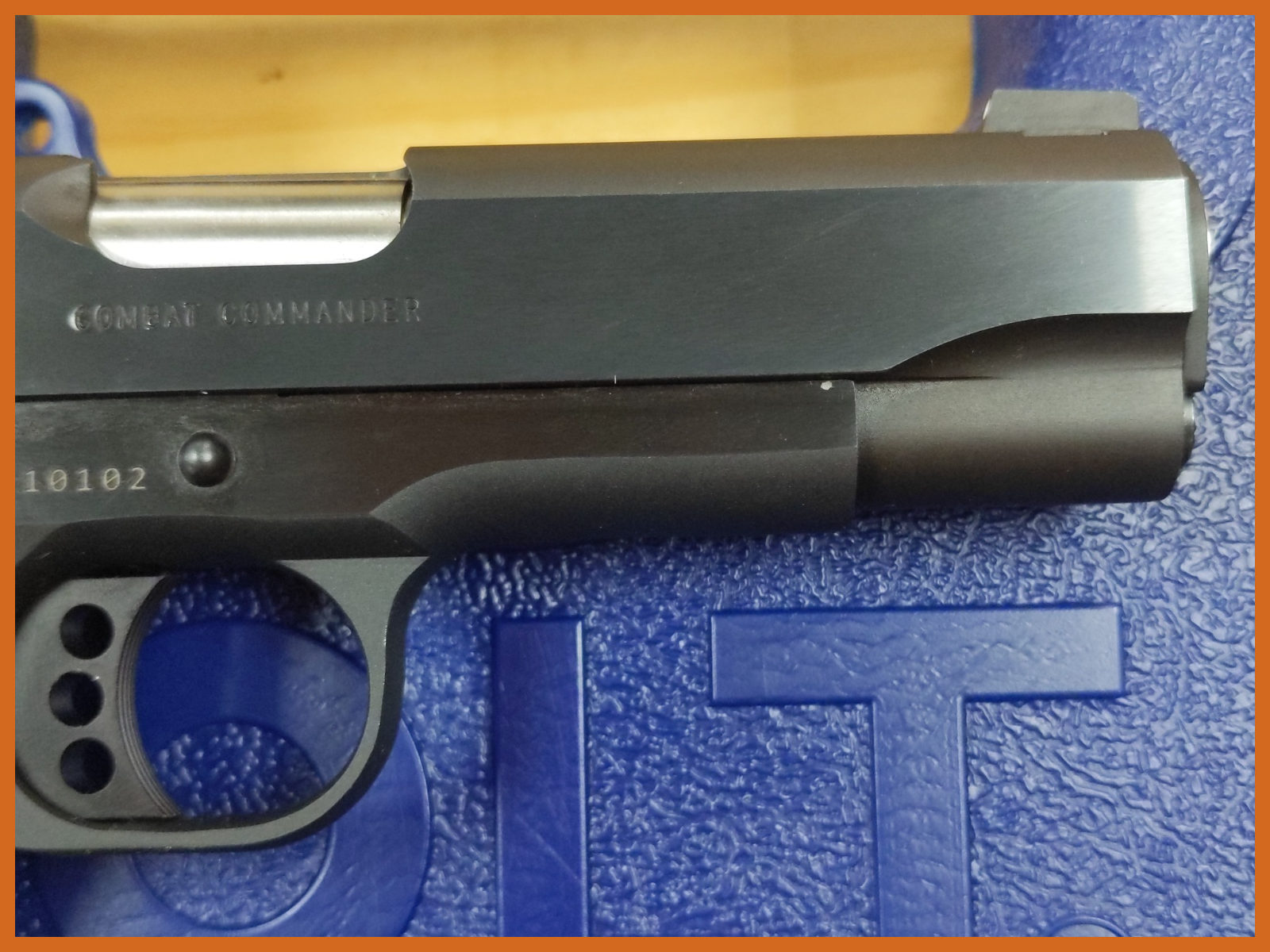 Colt Combat Commander 45 Automatic O4940XE-img-9