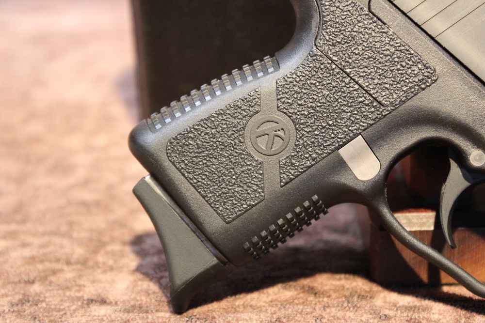 Kahr PM9 9mm Luger 3" bbl w/ Box One Magazine-img-1
