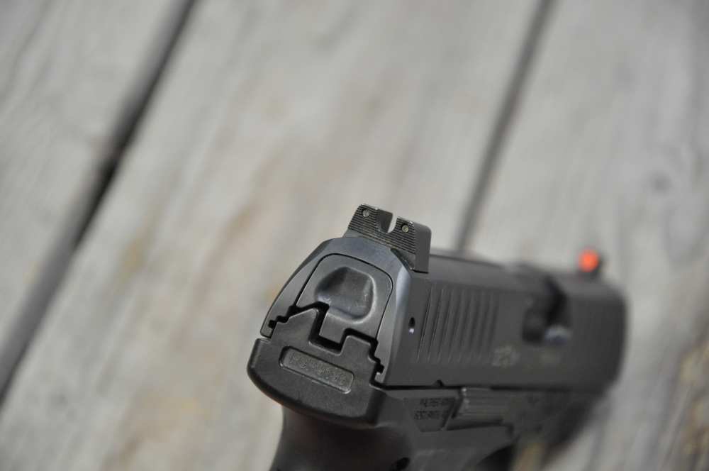 Clean Walther PPQ SC 9mm with Night Sights-img-10