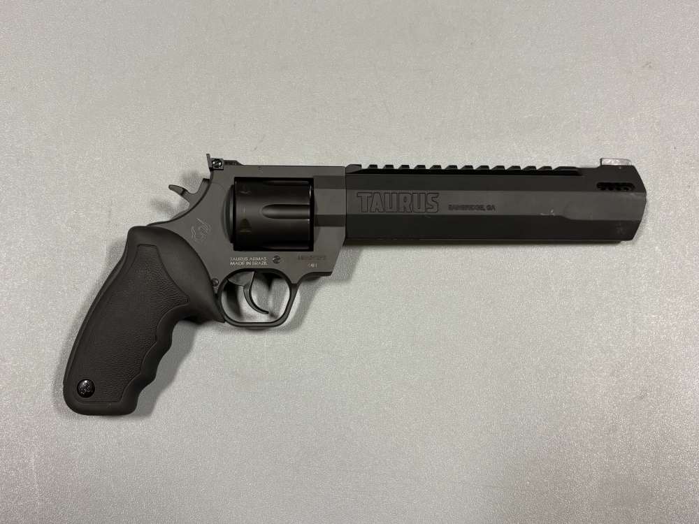 Taurus Raging Hunter 44Mag 8.37" Barrel 5Rd Used-img-11