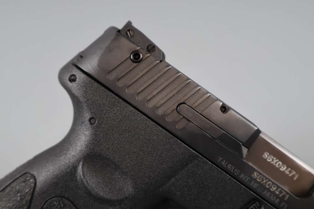 Taurus PT-140 Millennium G2 .40 S&W 3.26"bbl w/Case-img-5