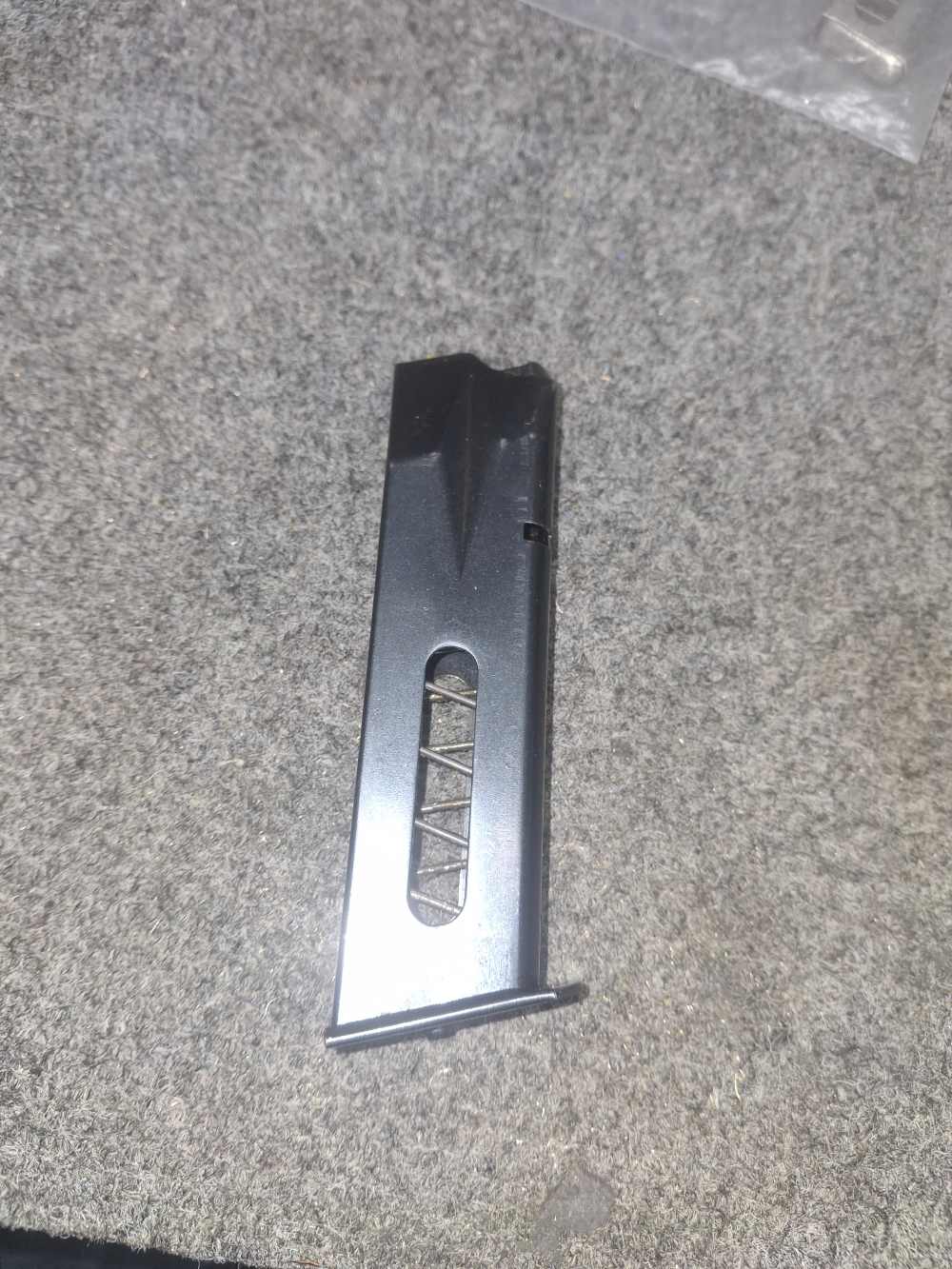 Sig p226 magazine-img-1