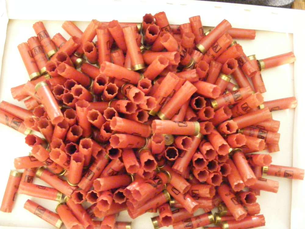 200 Empty Winchester AA 12 Gauge Hulls Compression Formed Old Style-img-0