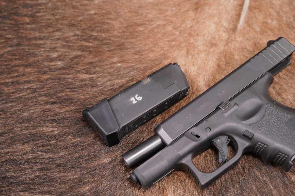 Glock Model 26 Gen 3 G26 9mm 3.43" Striker Fired Semi-Auto Pistol-img-13