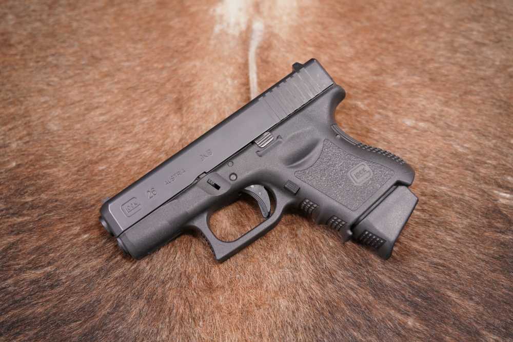 Glock Model 26 Gen 3 G26 9mm 3.43" Striker Fired Semi-Auto Pistol-img-2