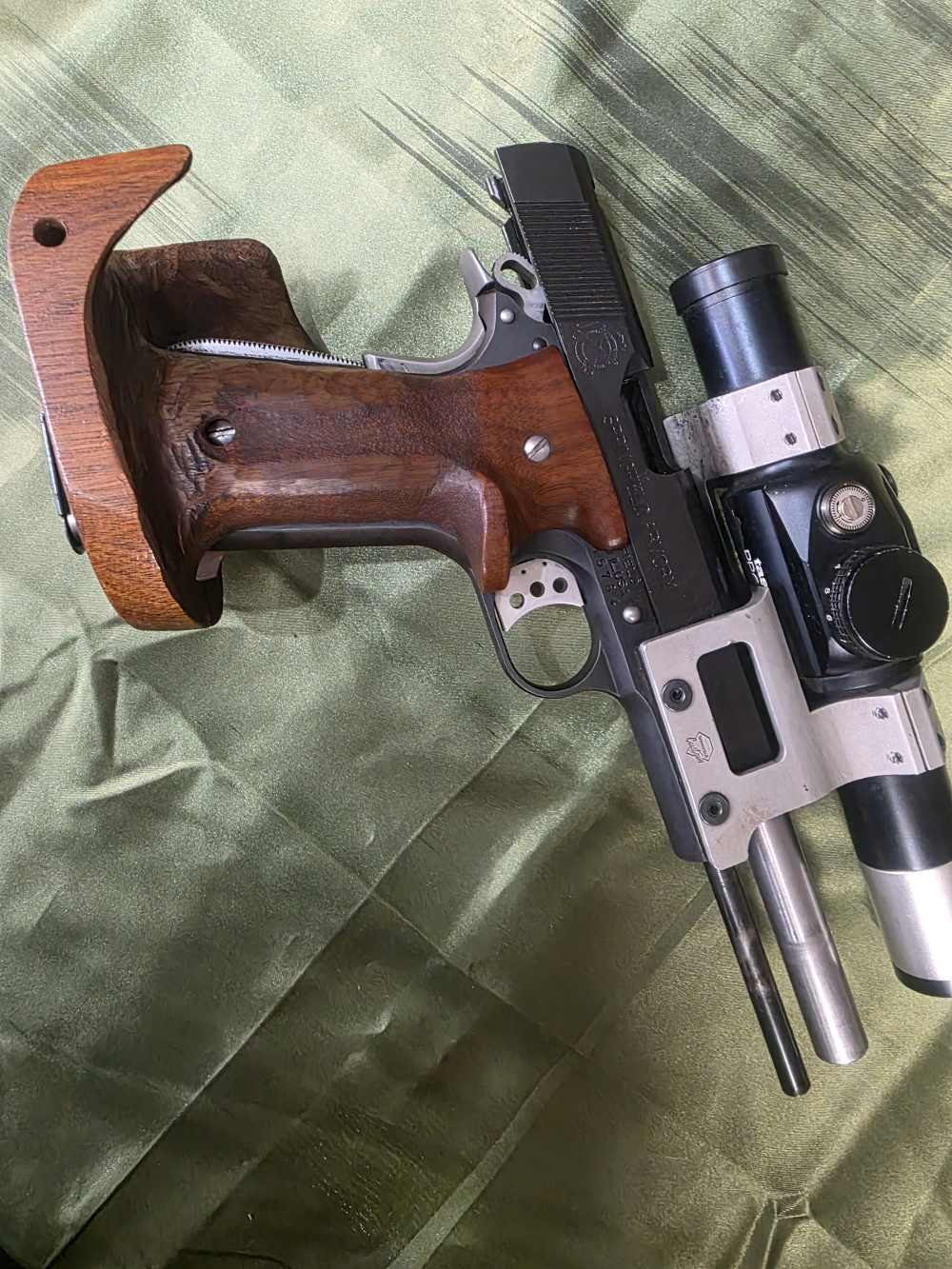 Custom Springfield 1911 A1 45 with custom grips Red Dot-img-4