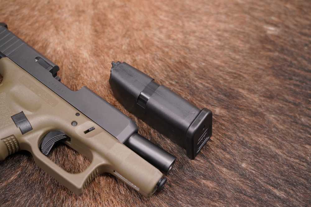 Glock Model 26 Gen 3 G26 OD Green 9mm 3.43" Striker Fired Semi-Auto Pistol-img-11