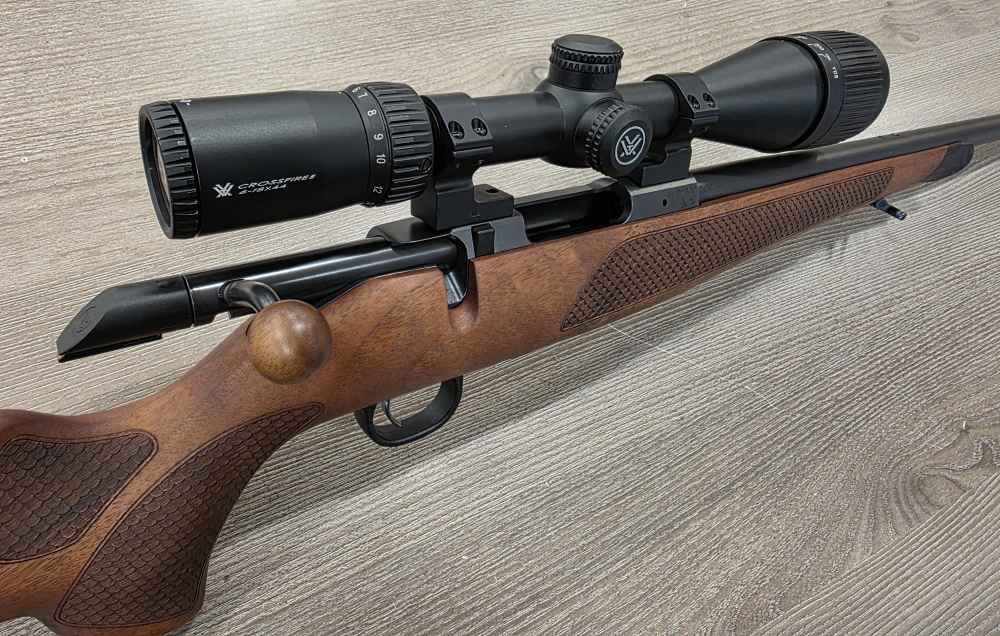 CZ-USA 600 ST1 .223 Rem Bolt Action Rifle 20" W/Vortex Scope PRISTINE-img-11