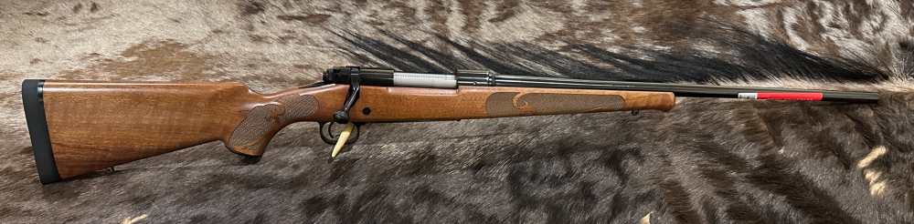WINCHESTER MODEL 70 FEATHERWEIGHT 25-06 REMINGTON 22" GOOD WOOD-img-1