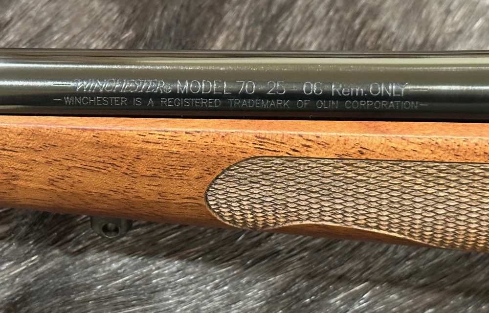 WINCHESTER MODEL 70 FEATHERWEIGHT 25-06 REMINGTON 22" GOOD WOOD-img-13