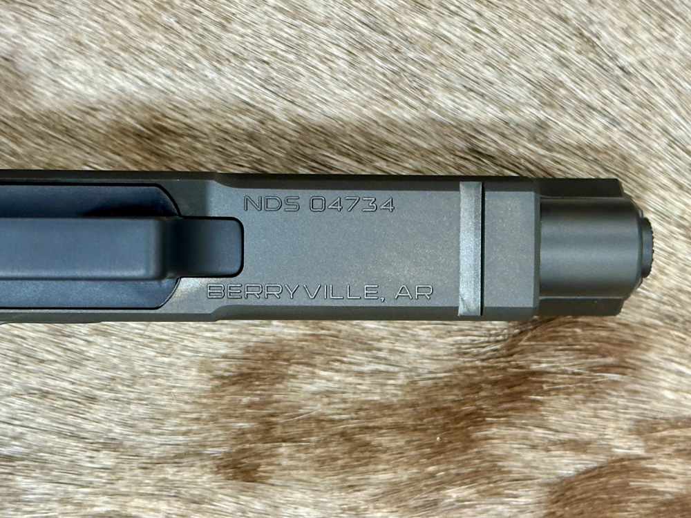 NIGHTHAWK CUSTOM VICE PRESIDENT COMMANDER DS 9MM 1911 W/ IOS, UPGRADES-img-21