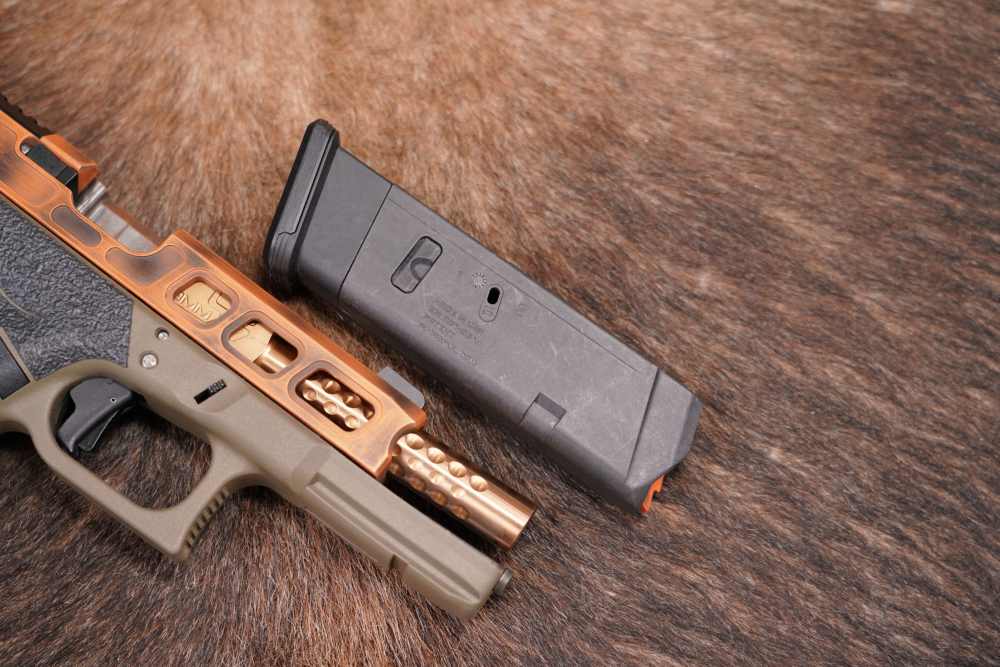 Custom Glock G17 Gen 3 OD Zev Barrel 9mm Optic Ready Striker Fired Pistol-img-14