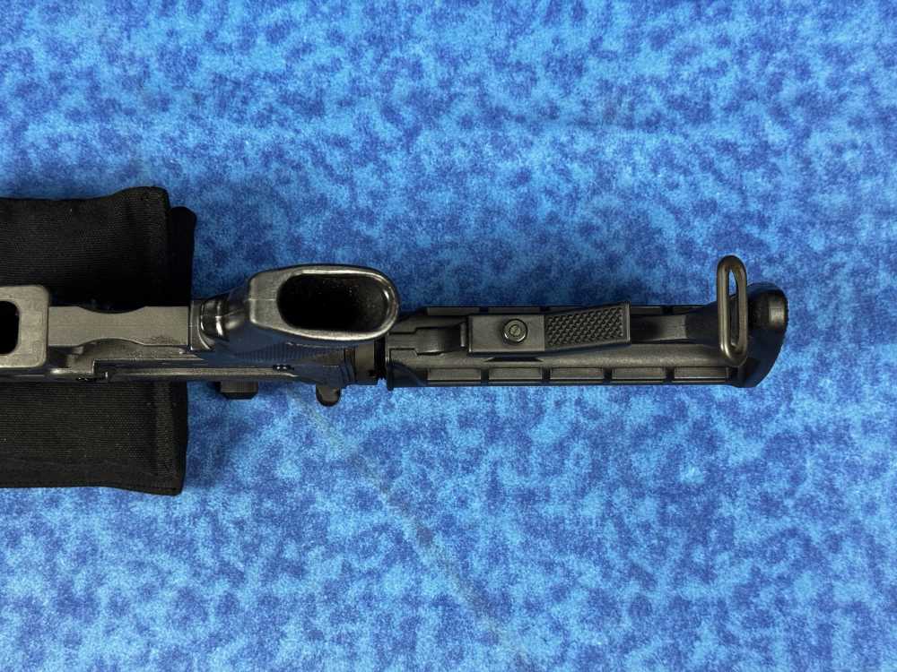 Bushmaster Carbon 15 .223 / 5.56 Semi-Auto Rifle Collapsible Stock *LAYAWAY-img-21