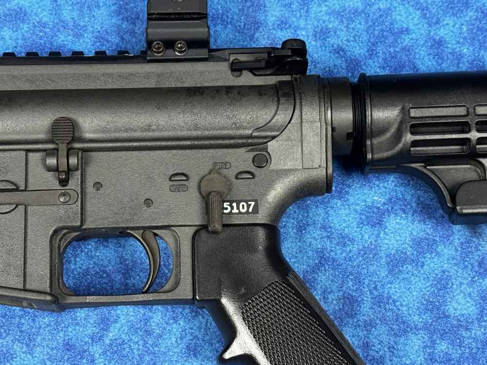 Bushmaster Carbon 15 .223 / 5.56 Semi-Auto Rifle Collapsible Stock *LAYAWAY-img-10