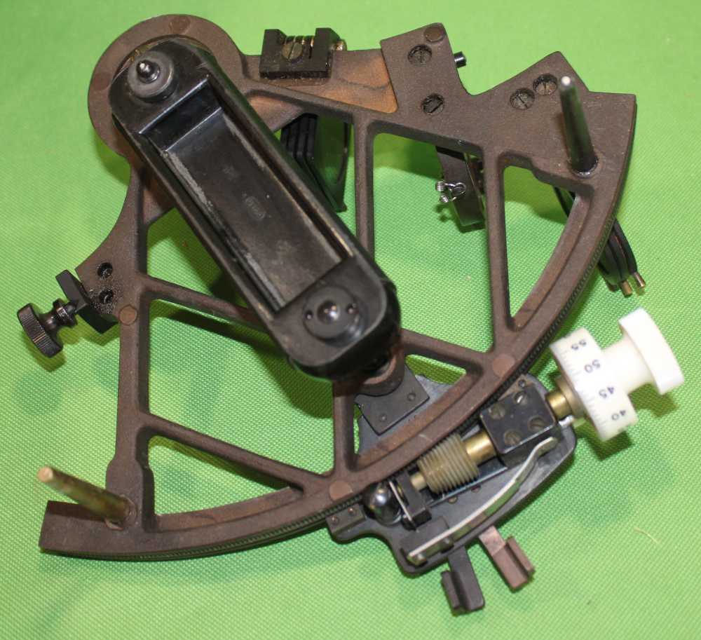 World War 2 German Navy Kriegsmarine Drum Sextant w/ Box & Inspection Form-img-8