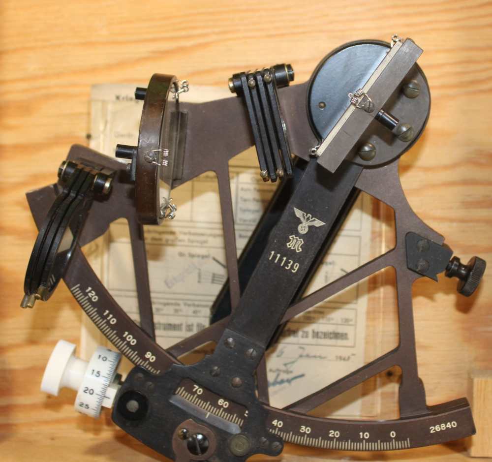 World War 2 German Navy Kriegsmarine Drum Sextant w/ Box & Inspection Form-img-6