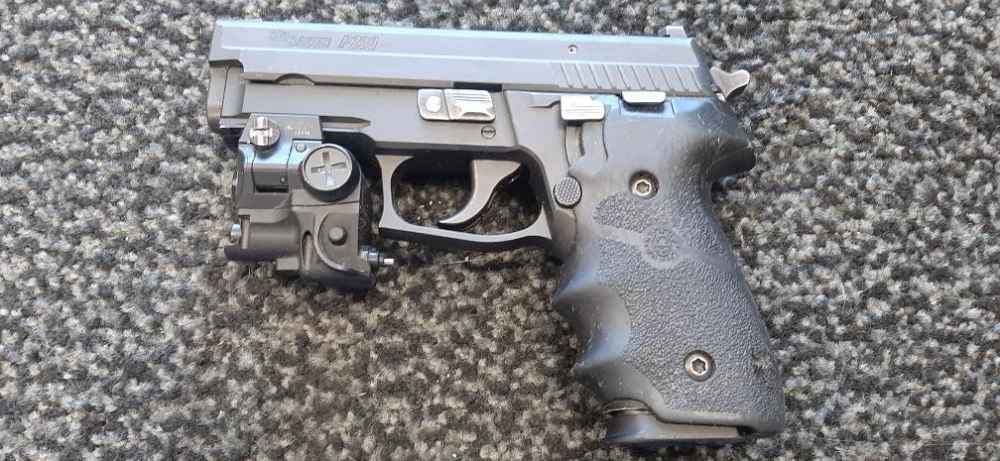 SIG SAUER PISTOL P229 LEGION Q SERIES GREEN DOT WITH LIGHT-img-0