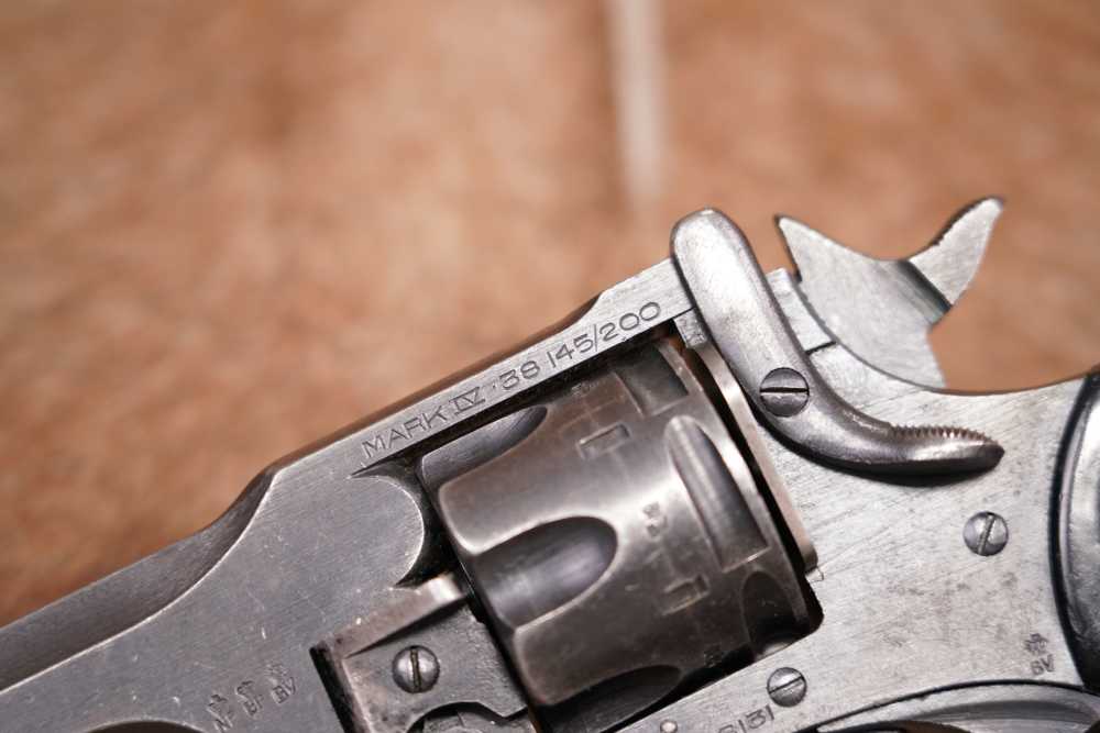 WWII Webley & Scott Mark IV War Finish .38/200 SA/DA Revolver 1940-1941 C&R-img-4