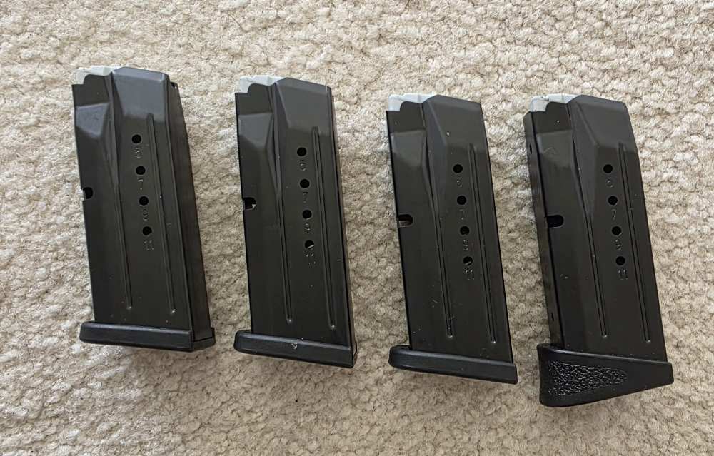 NEW SMITH & WESSON  M&P 9MM 1.0 & 2.0 12RD MAGS-img-1