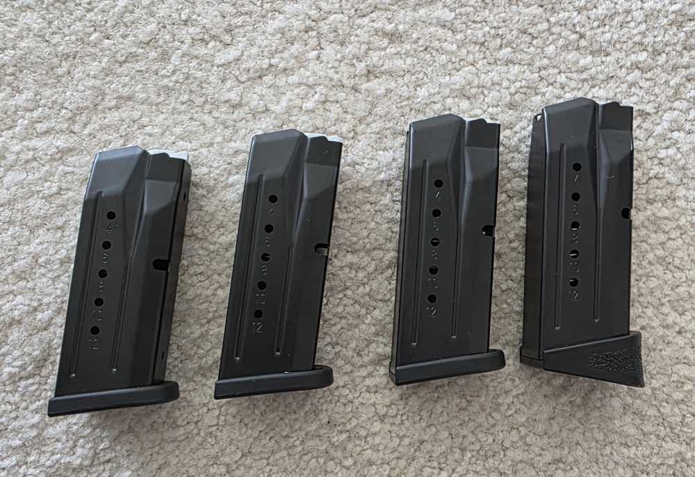 NEW SMITH & WESSON  M&P 9MM 1.0 & 2.0 12RD MAGS-img-0