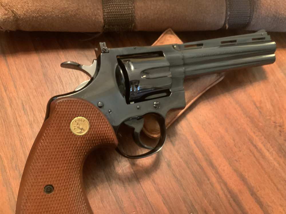 Colt Python 6” Revolver 1957 1st Gen. S/N3420 99%+ Test Target Colt Letter -img-31