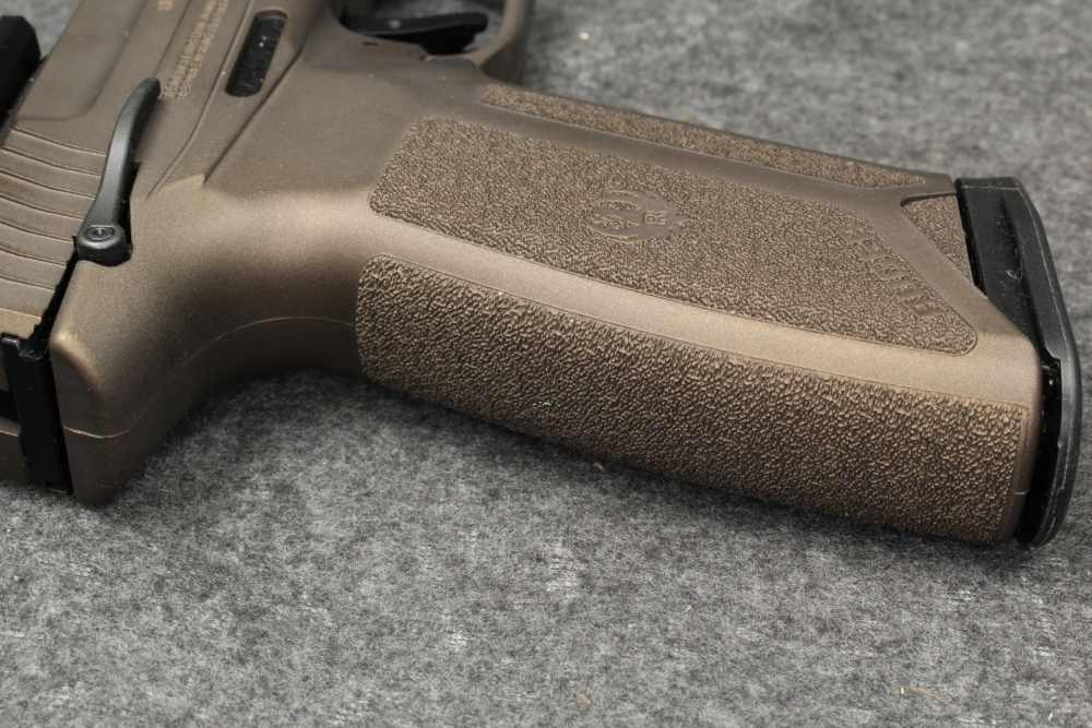 Sturm Ruger Ruger-57 5.7x28 X-Werks coated Midnight Bronze-img-11