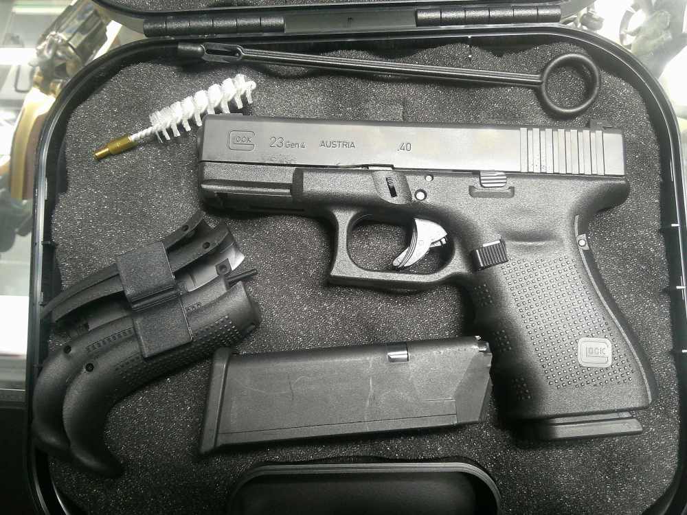 USED! Glock 23 Gen 4, 40 S&W, 13+1RD, 4.02", PG2350202-img-1