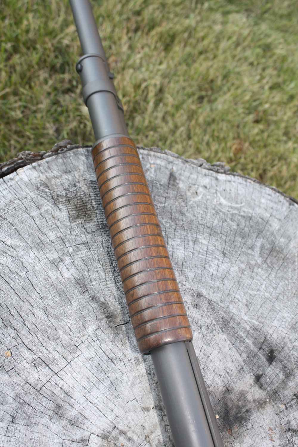 Winchester 1897 12 gauge 30" full choke. Parkerized. NICE!-img-27