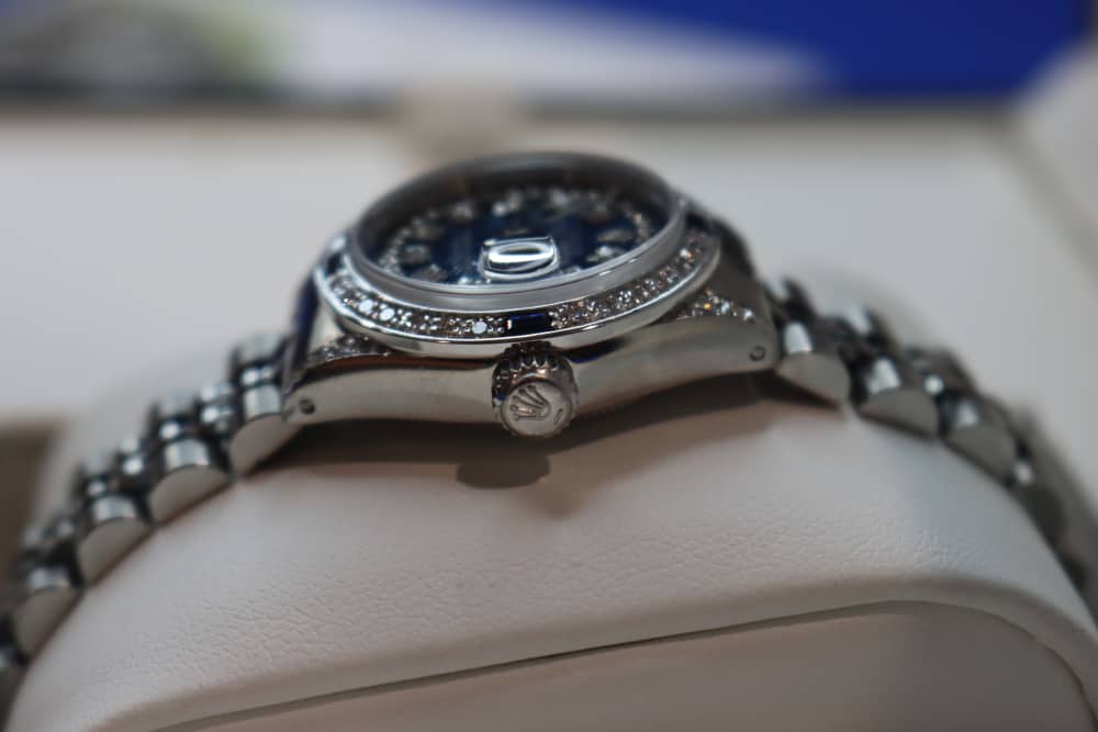 Rolex Ladies Datejust Watch Custom Natural Diamond Blue Dial Jubilee 26mm-img-7