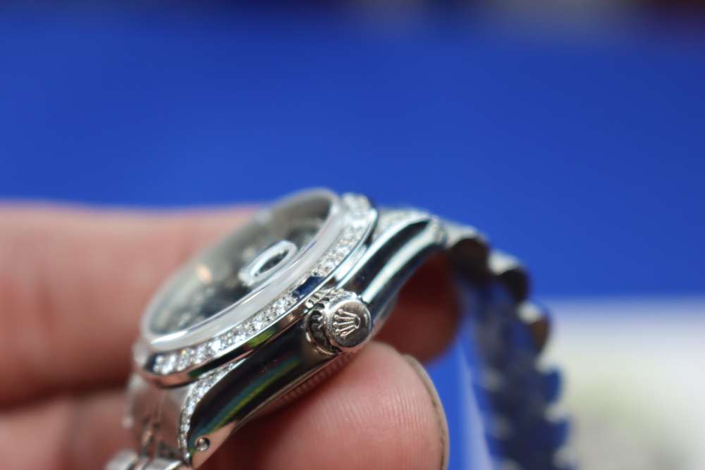Rolex Ladies Datejust Watch Custom Natural Diamond Blue Dial Jubilee 26mm-img-22