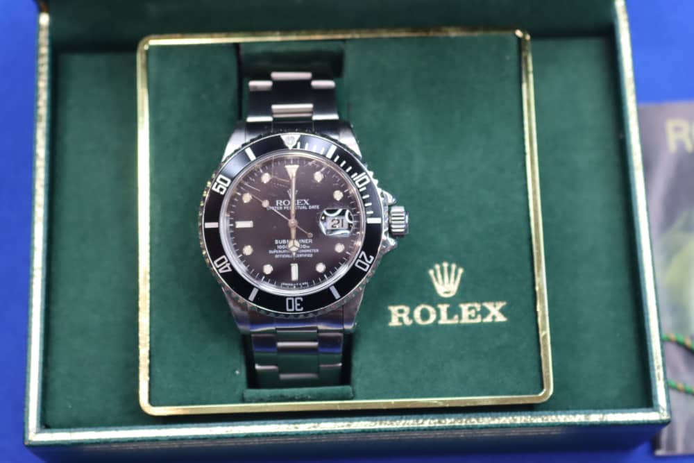 Rolex Submariner Watch 168000 Triple Zero R Serial 40mm Vintage Complete NR-img-1