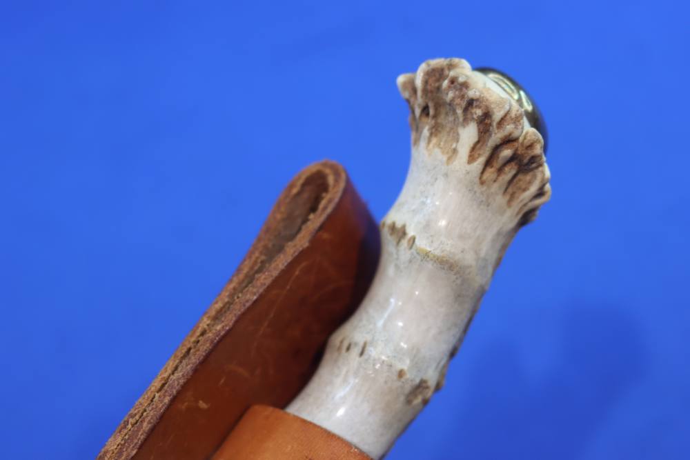 Custom Handmade Stag Antler Fixed Blade Hunting Knife 3 5/8" Leather Sheath-img-11