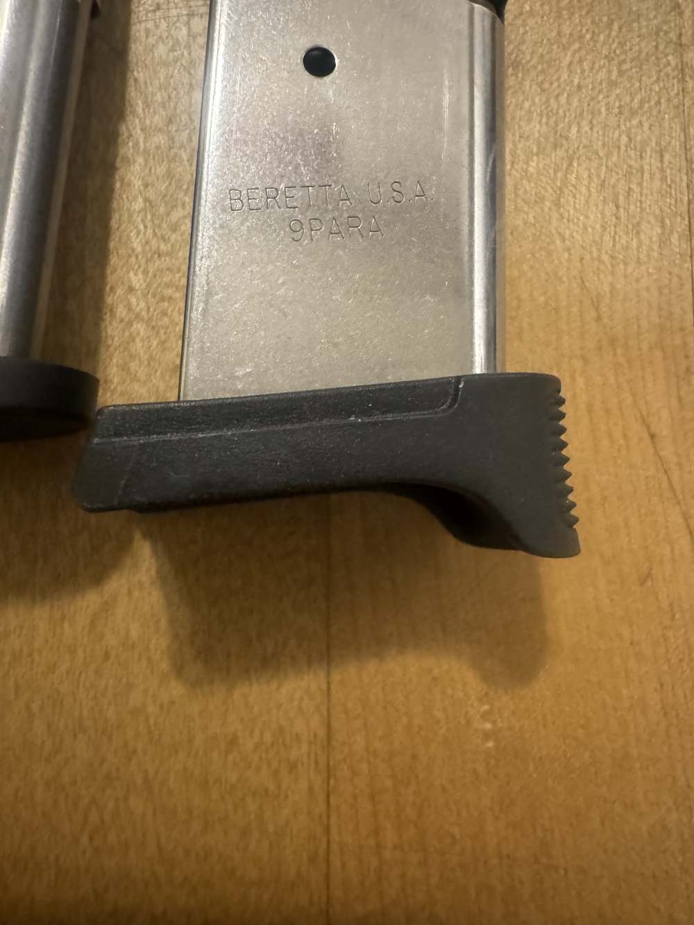 Beretta Nano 9mm magazines x2 -img-3
