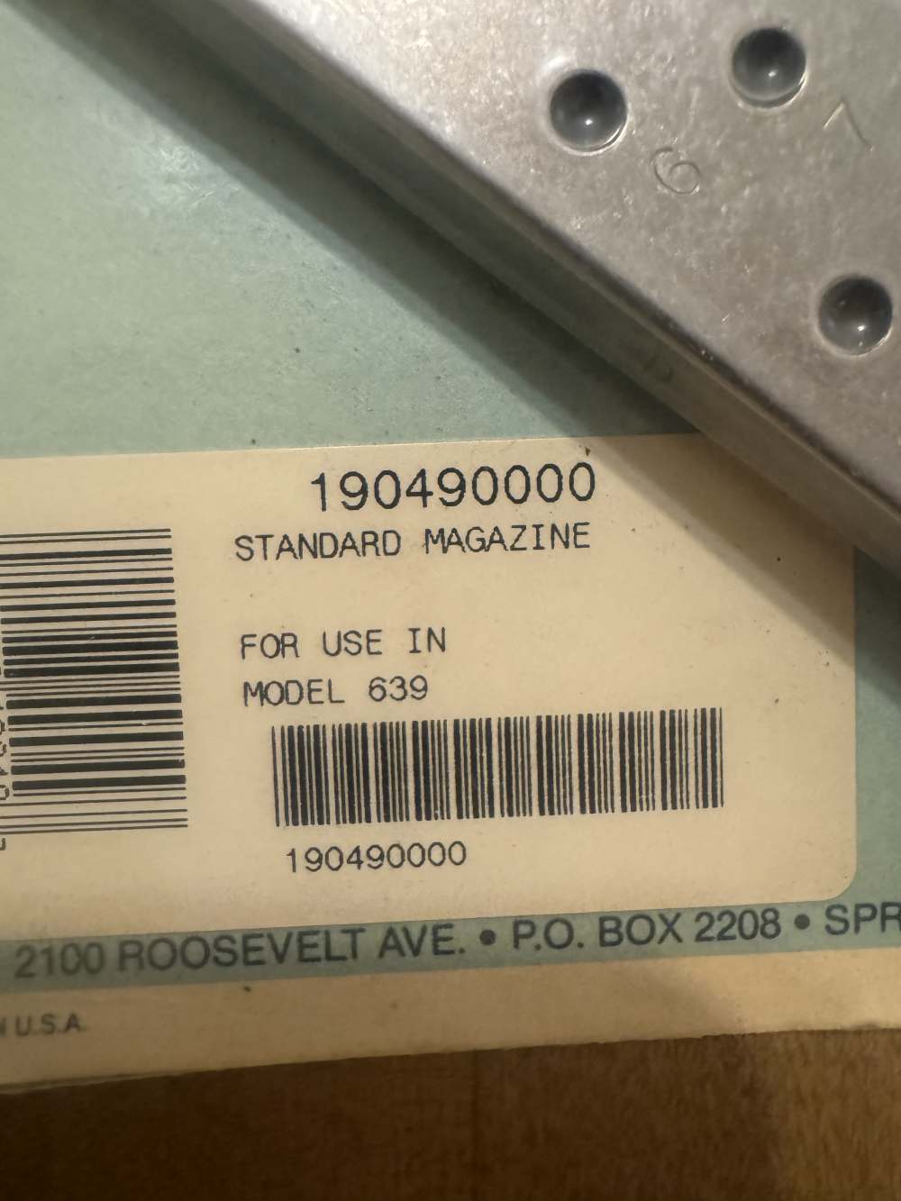Smith & Wesson 639 9mm magazine new vintage -img-1