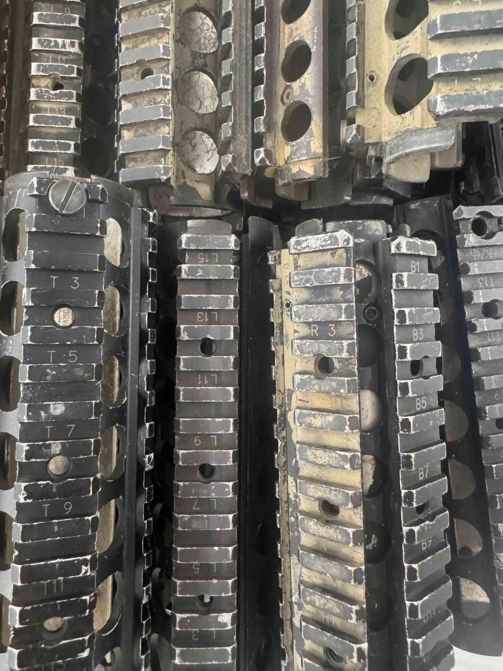 Knight's Armament KAC M4 RIS Rail Interface System GWOT CLONE MK18 MOD 0-img-0