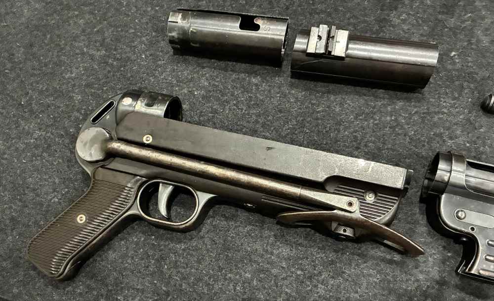 EXCEPTIONAL - Steyr MP40 Parts Kit MATCHING -img-8