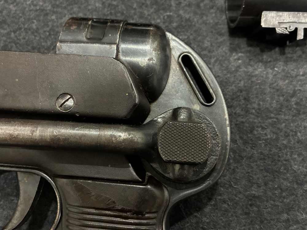 EXCEPTIONAL - Steyr MP40 Parts Kit MATCHING -img-29