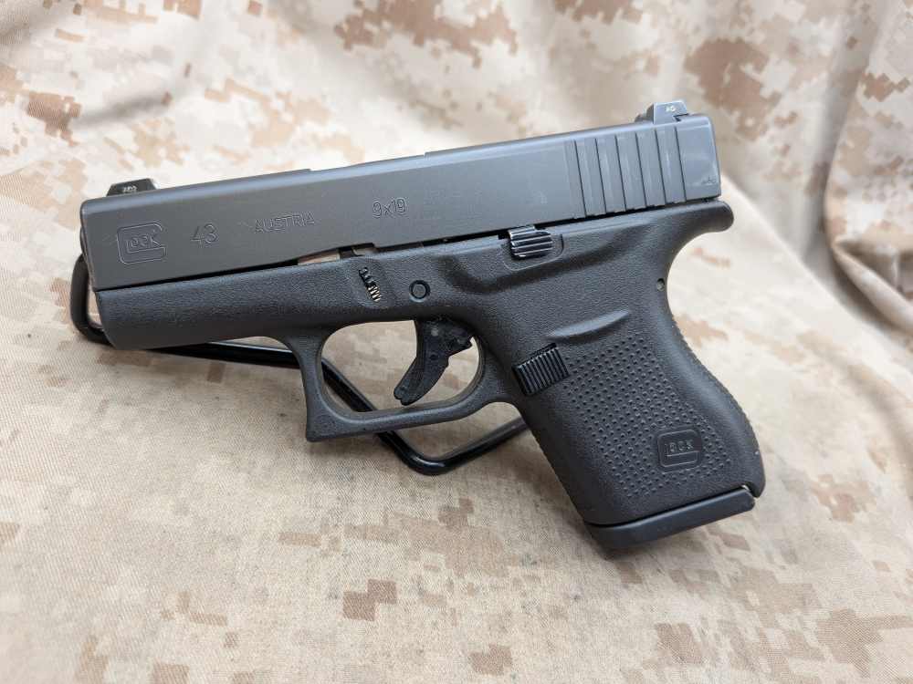 Glock 43 9MM Slimline G43 Police Trade In USED Night Sights-img-1