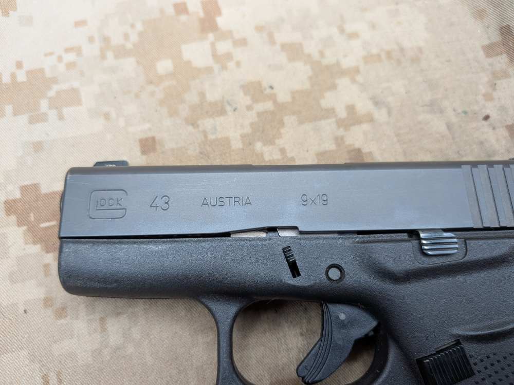 Glock 43 9MM Slimline G43 Police Trade In USED Night Sights-img-4