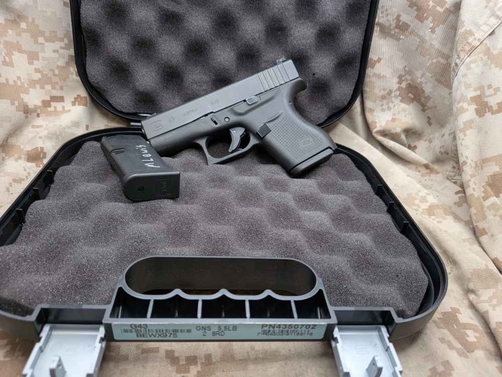 Glock 43 9MM Slimline G43 Police Trade In USED Night Sights-img-0